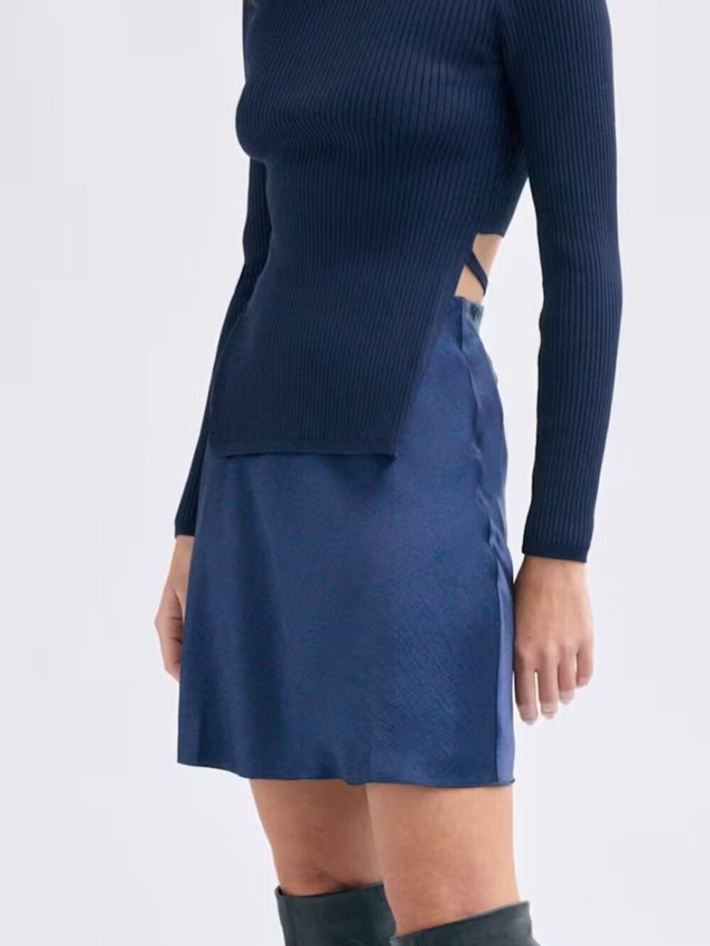 BABATON (14) Slip Mini Skirt Mid-Rise Satin Starboard Royal Blue Elastic Waist